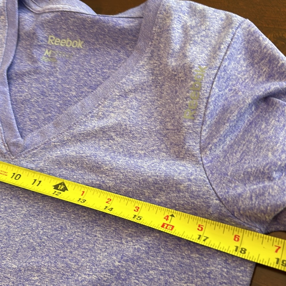 Reebok Dri-Fit Top Short Sleeve Shirt V-neck Purple Casual Size Medium NWOT - Picture 6 of 6